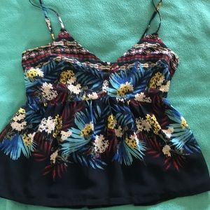 Hollister lined pullover top